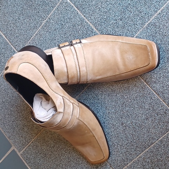 Kenneth Cole beige shoes! main image 6